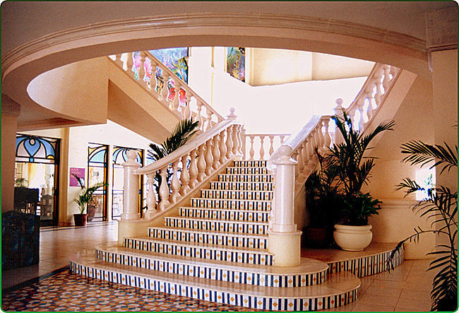 Club Morocco Resort And Country Club Subic Exterior photo